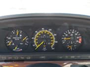 ✅ 1989 Mercedes-Benz 300 SE • VIN: WDBCA24DXKA437857 • Lot: 42343496. Listed on IAAI with 152,134 mi. Free auction sales archive from the USA and detailed vehicle history report at DreamBid. Image 7.