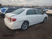 ✅ 2011 Toyota Corolla L • VIN: 2T1BU4EE9BC678389 • Лот: 90846435. Опубликован ранее на Copart с пробегом Не указан. Бесплатный доступ к архиву аукционных продаж из США и подробный отчёт об истории автомобиля на DreamBid. Изображение 3.