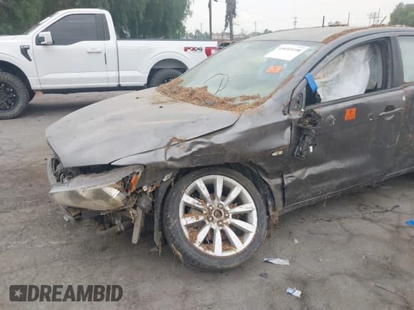 ✅ 2011 Mitsubishi Lancer GTS • VIN: JA32U8FW9BU040451 • Lot: 43693198. Wystawiony na IAAI z przebiegiem Nie podano. Bezpłatny archiwum sprzedaży aukcyjnych z USA i szczegółowy raport historii pojazdu na DreamBid. Zdjęcie 6.