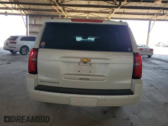 2019 Chevrolet Suburban LT z VIN 1GNSCHKC2KR361855, wystawiony jako Copart lot #84461665 z przebiegiem 80 103 mil mil oraz Szkoda całkowita • Salvage title. Historia ofert i sprzedaży dostępna na DreamBid. Obrazek 6.