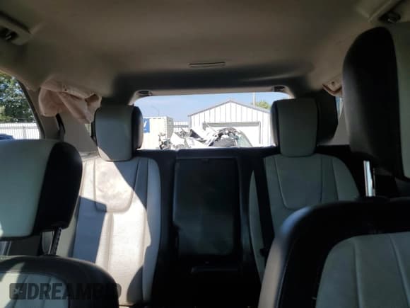 ✅ 2013 Chevrolet Equinox LTZ • VIN: 2GNFLFE38D6165077 • Лот: 71564674. Опубликован ранее на Copart с пробегом Не указан. Бесплатный доступ к архиву аукционных продаж из США и подробный отчёт об истории автомобиля на DreamBid. Изображение 10.