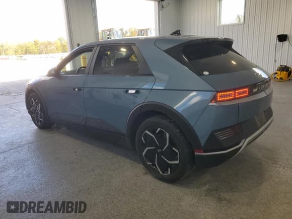 ✅ 2023 Hyundai Ioniq 5 SEL • VIN: KM8KNDAFXPU163547 • Lot: 86154315. Listed on Copart with 30,209 mi. Free auction sales archive from the USA and detailed vehicle history report at DreamBid. Image 2.