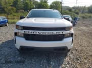 ✅ 2020 Chevrolet Silverado 1500 Custom • VIN: 1GCPYBEH1LZ124649 • Lot: 64847524. Wystawiony na Copart z przebiegiem 57 064 mil. Bezpłatny archiwum sprzedaży aukcyjnych z USA i szczegółowy raport historii pojazdu na DreamBid. Zdjęcie 5.