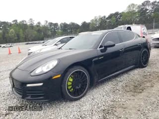 ✅ 2015 Porsche Panamera S E-Hybrid • VIN: WP0AD2A72FL040409 • Lot: 51445505. Wystawiony na Copart z przebiegiem 112 238 mil. Bezpłatny archiwum sprzedaży aukcyjnych z USA i szczegółowy raport historii pojazdu na DreamBid. Zdjęcie 1.