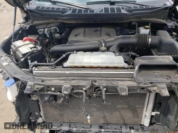 ✅ 2023 Ford F-150 XL • VIN: 1FTEW1C84PFB03747 • Lot: 68122855. Wystawiony na Copart z przebiegiem 51 876 mil. Bezpłatny archiwum sprzedaży aukcyjnych z USA i szczegółowy raport historii pojazdu na DreamBid. Zdjęcie 11.