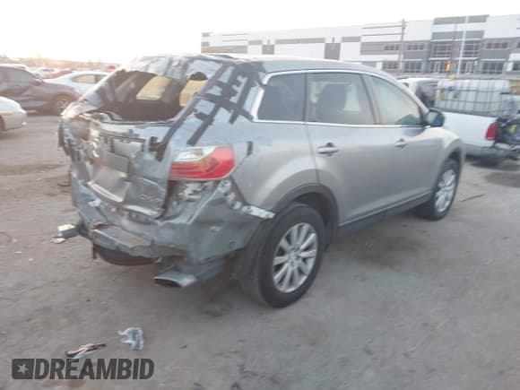 ✅ 2010 Mazda CX-9 Grand Touring • VIN: JM3TB2MA6A0207202 • Lot: 43725607. Listed on IAAI with 147,918 mi. Free auction sales archive from the USA and detailed vehicle history report at DreamBid. Image 4.