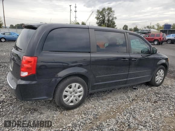 ✅ 2016 Dodge Grand Caravan SE • VIN: 2C4RDGBG1GR204370 • Lot: 82245345. Wystawiony na Copart z przebiegiem 94 297 mil. Bezpłatny archiwum sprzedaży aukcyjnych z USA i szczegółowy raport historii pojazdu na DreamBid. Zdjęcie 3.