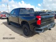 ✅ 2019 Chevrolet Silverado 1500 LT Trail Boss • VIN: 3GCPYFED6KG214687 • Лот: 42617025. Опубликован ранее на IAAI с пробегом 96 723 миль. Бесплатный доступ к архиву аукционных продаж из США и подробный отчёт об истории автомобиля на DreamBid. Изображение 3.