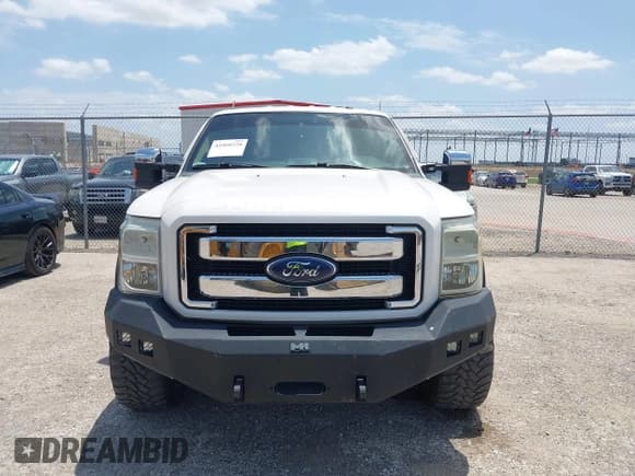 ✅ 2015 Ford F-250 Lariat • VIN: 1FT7W2BT1FEC08741 • Lot: 42460228. Listed on IAAI with 122,024 mi. Free auction sales archive from the USA and detailed vehicle history report at DreamBid. Image 12.