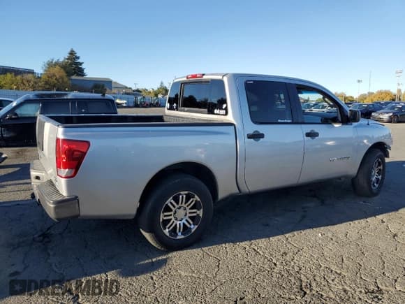 ✅ 2008 Nissan Titan SE • VIN: 1N6AA07D68N333289 • Lot: 82716115. Listed on Copart with Not provided. Free auction sales archive from the USA and detailed vehicle history report at DreamBid. Image 3.
