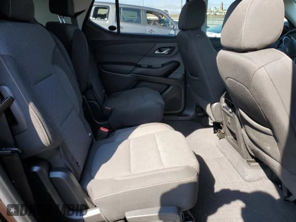 ✅ 2020 Chevrolet Traverse LT Cloth • VIN: 1GNEVGKW0LJ286665 • Lot: 67688544. Wystawiony na Copart z przebiegiem 63 768 mil. Bezpłatny archiwum sprzedaży aukcyjnych z USA i szczegółowy raport historii pojazdu na DreamBid. Zdjęcie 11.