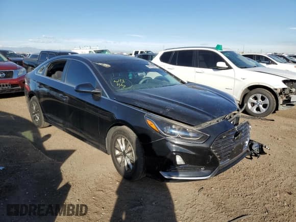 ✅ 2018 Hyundai Sonata SE • VIN: 5NPE24AFXJH597754 • Lot: 66105322. Listed on Copart with 78,596 mi. Free auction sales archive from the USA and detailed vehicle history report at DreamBid. Image 1.
