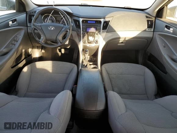 ✅ 2013 Hyundai Sonata GLS • VIN: 5NPEB4AC6DH696971 • Lot: 73719694. Listed on Copart with 125,861 mi. Free auction sales archive from the USA and detailed vehicle history report at DreamBid. Image 8.