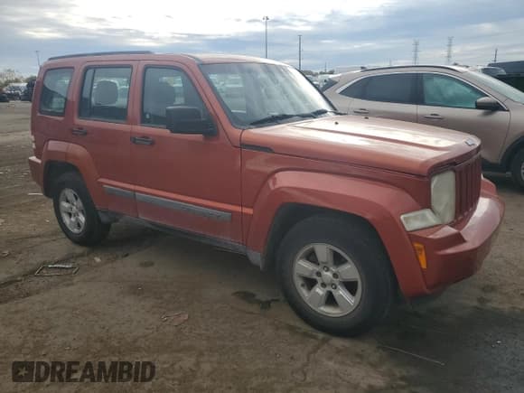 ✅ 2009 Jeep Liberty Sport • VIN: 1J8GP28K69W535705 • Lot: 86495495. Listed on Copart with 193,672 mi. Free auction sales archive from the USA and detailed vehicle history report at DreamBid. Image 4.