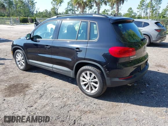 ✅ 2018 Volkswagen Tiguan • VIN: WVGAV7AXXJK005556 • Лот: 43734902. Опубликован ранее на IAAI с пробегом 66 123 миль. Бесплатный доступ к архиву аукционных продаж из США и подробный отчёт об истории автомобиля на DreamBid. Изображение 3.