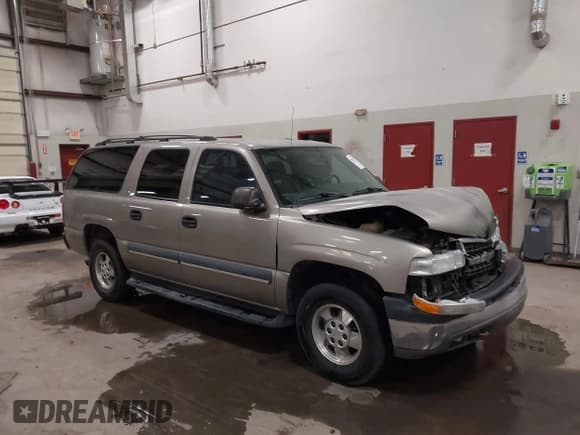 ✅ 2003 Chevrolet Suburban LS • VIN: 3GNFK16ZX3G209916 • Лот: 42632723. Опубликован ранее на IAAI с пробегом 188 209 миль. Бесплатный доступ к архиву аукционных продаж из США и подробный отчёт об истории автомобиля на DreamBid. Изображение 1.