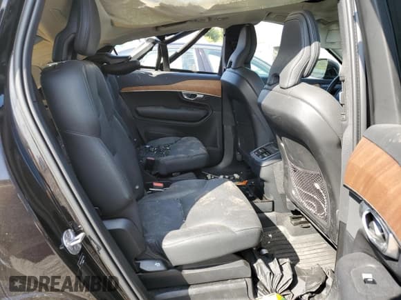 ✅ 2024 Volvo XC90 Plus Bright Theme • VIN: YV4062JEXR1173906 • Lot: 71527305. Listed on Copart with Not provided. Free auction sales archive from the USA and detailed vehicle history report at DreamBid. Image 11.