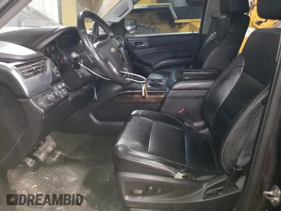 ✅ 2015 Chevrolet Suburban LT • VIN: 1GNSKJKC8FR532351 • Лот: 84644825. Опубликован ранее на Copart с пробегом 175 536 миль. Бесплатный доступ к архиву аукционных продаж из США и подробный отчёт об истории автомобиля на DreamBid. Изображение 7.