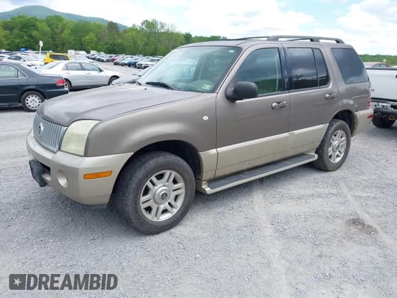 ✅ 2004 Mercury Mountaineer • VIN: 4M2DU86W44UJ15211 • Лот: 42227023. Опубликован ранее на IAAI с пробегом 221 249 миль. Бесплатный доступ к архиву аукционных продаж из США и подробный отчёт об истории автомобиля на DreamBid. Изображение 2.