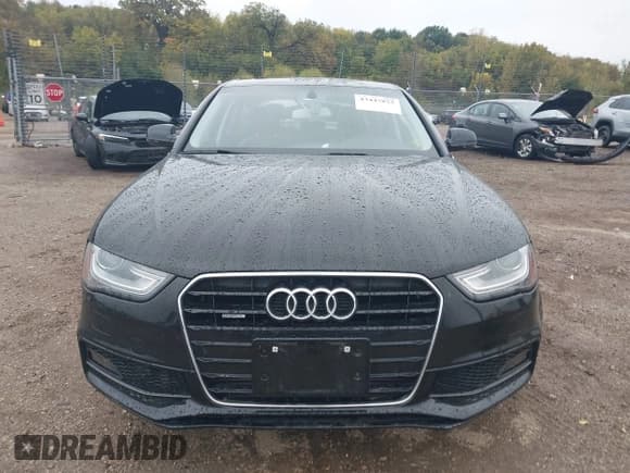 ✅ 2016 Audi A4 Premium Plus • VIN: WAUFFAFL2GN018221 • Lot: 43447825. Listed on IAAI with 81,903 mi. Free auction sales archive from the USA and detailed vehicle history report at DreamBid. Image 12.