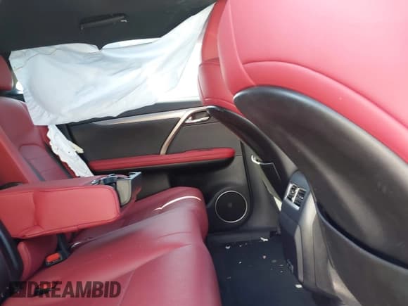 ✅ 2022 Lexus RX 350 F Sport • VIN: 2T2YZMDA7NC327426 • Lot: 43261896. Wystawiony na IAAI z przebiegiem 46 687 mil. Bezpłatny archiwum sprzedaży aukcyjnych z USA i szczegółowy raport historii pojazdu na DreamBid. Zdjęcie 8.