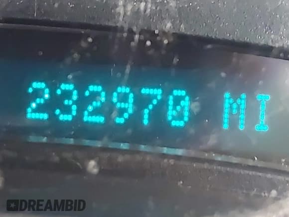 ✅ 2005 GMC Sierra 1500 SLT • VIN: 2GTEK13T651224641 • Лот: 43649654. Опубликован ранее на IAAI с пробегом 232 970 миль. Бесплатный доступ к архиву аукционных продаж из США и подробный отчёт об истории автомобиля на DreamBid. Изображение 15.