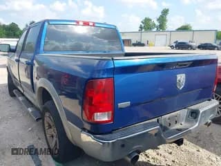 ✅ 2009 Dodge 1500 Sport • VIN: 1D3HB13T09S701462 • Lot: 42239821. Wystawiony na IAAI z przebiegiem 177 033 mil. Bezpłatny archiwum sprzedaży aukcyjnych z USA i szczegółowy raport historii pojazdu na DreamBid. Zdjęcie 3.