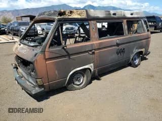 ✅ 1982 Volkswagen Vanagon • VIN: WV2ZA0257CH149266 • Лот: 81816685. Опубликован ранее на Copart с пробегом Не указан. Бесплатный доступ к архиву аукционных продаж из США и подробный отчёт об истории автомобиля на DreamBid. Изображение 1.