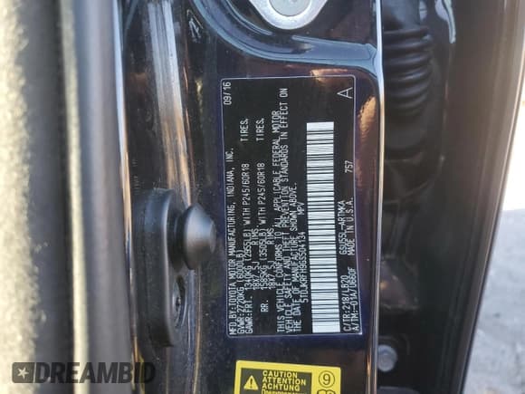 ✅ 2016 Toyota Highlander XLE • VIN: 5TDJKRFH9GS504134 • Lot: 90221215. Wystawiony na Copart z przebiegiem 79 181 mil. Bezpłatny archiwum sprzedaży aukcyjnych z USA i szczegółowy raport historii pojazdu na DreamBid. Zdjęcie 13.