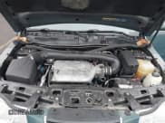 ✅ 2006 Saturn VUE • VIN: 5GZCZ63406S894128 • Lot: 41608871. Wystawiony na IAAI z przebiegiem 139 053 mil. Bezpłatny archiwum sprzedaży aukcyjnych z USA i szczegółowy raport historii pojazdu na DreamBid. Zdjęcie 10.