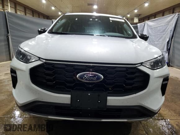 ✅ 2025 Ford Escape ST-Line • VIN: 1FMCU0MNXSUB30740 • Lot: 90871125. Wystawiony na Copart z przebiegiem 9 465 mil. Bezpłatny archiwum sprzedaży aukcyjnych z USA i szczegółowy raport historii pojazdu na DreamBid. Zdjęcie 5.