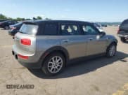 ✅ 2017 MINI Clubman Cooper • VIN: WMWLU1C3XH2F28772 • Lot: 55287104. Listed on Copart with 40,188 mi. Free auction sales archive from the USA and detailed vehicle history report at DreamBid. Image 3.