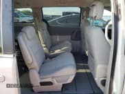 ✅ 2010 Chrysler Town & Country LX • VIN: 2A4RR2D1XAR415338 • Lot: 50994885. Wystawiony na Copart z przebiegiem 56 849 mil. Bezpłatny archiwum sprzedaży aukcyjnych z USA i szczegółowy raport historii pojazdu na DreamBid. Zdjęcie 11.