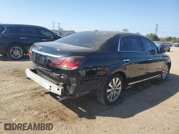 ✅ 2012 Toyota Avalon • VIN: 4T1BK3DB6CU471093 • Lot: 83946015. Wystawiony na Copart z przebiegiem 142 540 mil. Bezpłatny archiwum sprzedaży aukcyjnych z USA i szczegółowy raport historii pojazdu na DreamBid. Zdjęcie 3.