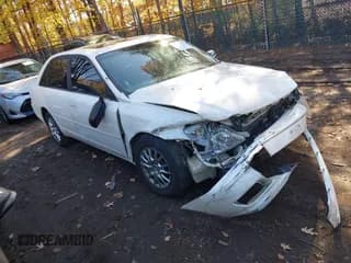 ✅ 2000 Toyota Avalon XL • VIN: 4T1BF28B8YU063839 • Лот: 43618318. Опубликован ранее на IAAI с пробегом Не указан. Бесплатный доступ к архиву аукционных продаж из США и подробный отчёт об истории автомобиля на DreamBid. Изображение 1.