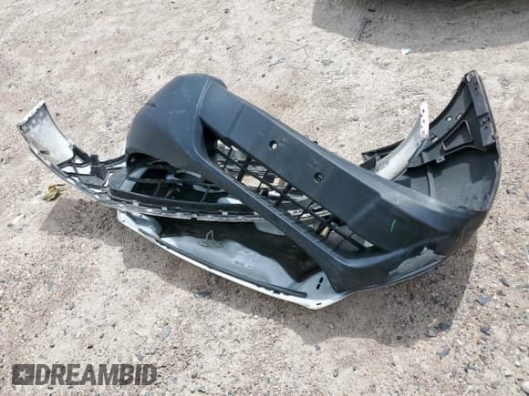 ✅ 2017 Ford Transit XL • VIN: 1FBZX2ZM0HKA86855 • Lot: 61677045. Wystawiony na Copart z przebiegiem 112 277 mil. Bezpłatny archiwum sprzedaży aukcyjnych z USA i szczegółowy raport historii pojazdu na DreamBid. Zdjęcie 13.