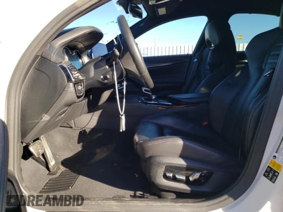 ✅ 2019 BMW M5 Competition • VIN: WBSJF0C57KB285290 • Lot: 40430303. Listed on Copart with 58,912 mi. Free auction sales archive from the USA and detailed vehicle history report at DreamBid. Image 7.