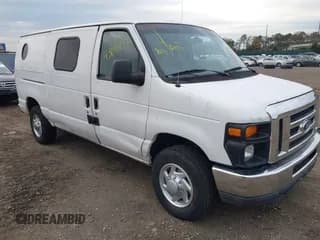 ✅ 2010 Ford Econoline Cargo Commercial • VIN: 1FTNE2EW6ADA74274 • Lot: 43691897. Wystawiony na IAAI z przebiegiem 202 195 mil. Bezpłatny archiwum sprzedaży aukcyjnych z USA i szczegółowy raport historii pojazdu na DreamBid. Zdjęcie 1.