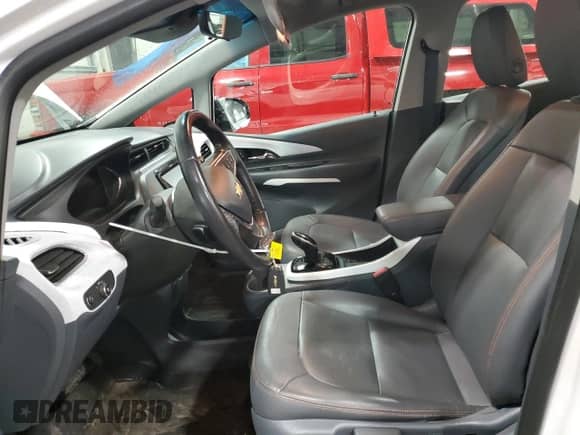 2020 Chevrolet Bolt EV Premier z VIN 1G1FZ6S02L4108061, wystawiony jako Copart lot #74877883 z przebiegiem 27 161 mil mil oraz . Historia ofert i sprzedaży dostępna na DreamBid. Obrazek 7.
