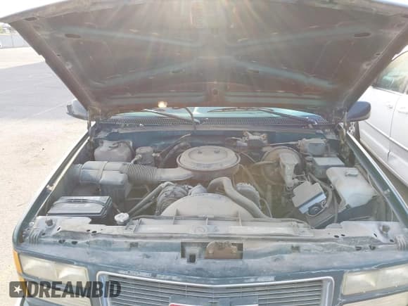 ✅ 1995 GMC Sierra 1500 • VIN: 1GTEC14H6SZ554743 • Lot: 42852890. Wystawiony na IAAI z przebiegiem 93 248 mil. Bezpłatny archiwum sprzedaży aukcyjnych z USA i szczegółowy raport historii pojazdu na DreamBid. Zdjęcie 10.