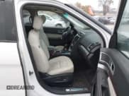 ✅ 2017 Ford Explorer Platinum • VIN: 1FM5K8HT2HGA19404 • Лот: 43500385. Опубликован ранее на IAAI с пробегом 175 625 миль. Бесплатный доступ к архиву аукционных продаж из США и подробный отчёт об истории автомобиля на DreamBid. Изображение 5.