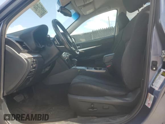 ✅ 2013 Subaru Outback Premium • VIN: 4S4BRCBC7D3214197 • Lot: 61131565. Listed on Copart with 160,370 mi. Free auction sales archive from the USA and detailed vehicle history report at DreamBid. Image 7.