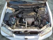 ✅ 1998 Honda Accord DX • VIN: 1HGCF8648WA185326 • Lot: 68528464. Wystawiony na Copart z przebiegiem 153 261 mil. Bezpłatny archiwum sprzedaży aukcyjnych z USA i szczegółowy raport historii pojazdu na DreamBid. Zdjęcie 11.