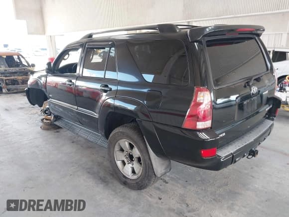 ✅ 2005 Toyota 4Runner SR5 • VIN: JTEZU14RX50048165 • Lot: 42792714. Listed on IAAI with 290,230 mi. Free auction sales archive from the USA and detailed vehicle history report at DreamBid. Image 3.