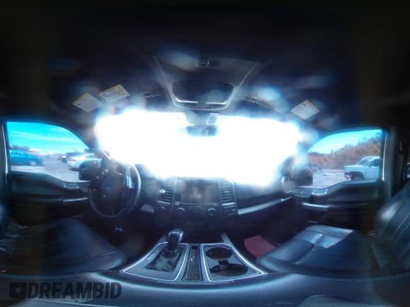 ✅ 2019 Ford F-150 XL • VIN: 1FTEW1E59KFA21878 • Lot: 43064601. Wystawiony na IAAI z przebiegiem 250 711 mil. Bezpłatny archiwum sprzedaży aukcyjnych z USA i szczegółowy raport historii pojazdu na DreamBid. Zdjęcie 23.