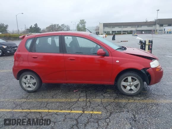 ✅ 2006 Chevrolet Aveo LT • VIN: KL1TG66676B549500 • Lot: 41802744. Wystawiony na IAAI z przebiegiem 58 777 mil. Bezpłatny archiwum sprzedaży aukcyjnych z USA i szczegółowy raport historii pojazdu na DreamBid. Zdjęcie 13.