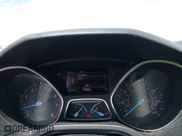 ✅ 2016 Ford Focus SE • VIN: 1FADP3F21GL231172 • Lot: 42558699. Wystawiony na IAAI z przebiegiem 136 860 mil. Bezpłatny archiwum sprzedaży aukcyjnych z USA i szczegółowy raport historii pojazdu na DreamBid. Zdjęcie 7.