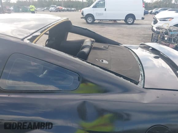 ✅ 2009 Ford Mustang GT • VIN: 1ZVHT82H095139182 • Lot: 43790951. Listed on IAAI with 105,023 mi. Free auction sales archive from the USA and detailed vehicle history report at DreamBid. Image 6.