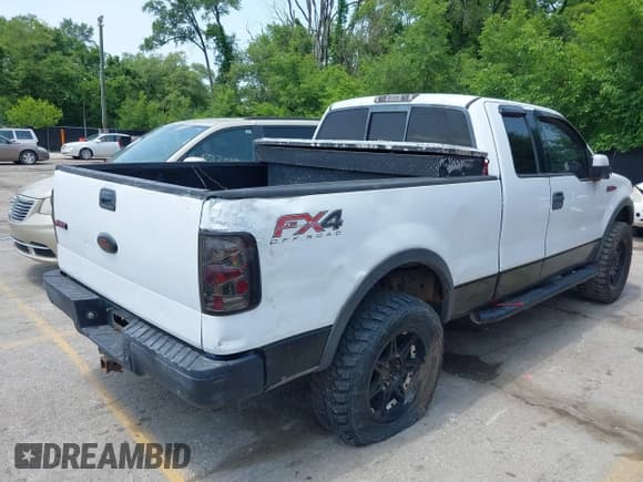 ✅ 2004 Ford F-150 XLT • VIN: 1FTPX14564NB15264 • Лот: 42380984. Опубликован ранее на IAAI с пробегом Не указан. Бесплатный доступ к архиву аукционных продаж из США и подробный отчёт об истории автомобиля на DreamBid. Изображение 4.