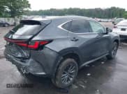 ✅ 2025 Lexus NX 350h Premium • VIN: 2T2GKCEZ6SC035728 • Лот: 42860004. Опубликован ранее на IAAI с пробегом 28 547 миль. Бесплатный доступ к архиву аукционных продаж из США и подробный отчёт об истории автомобиля на DreamBid. Изображение 4.
